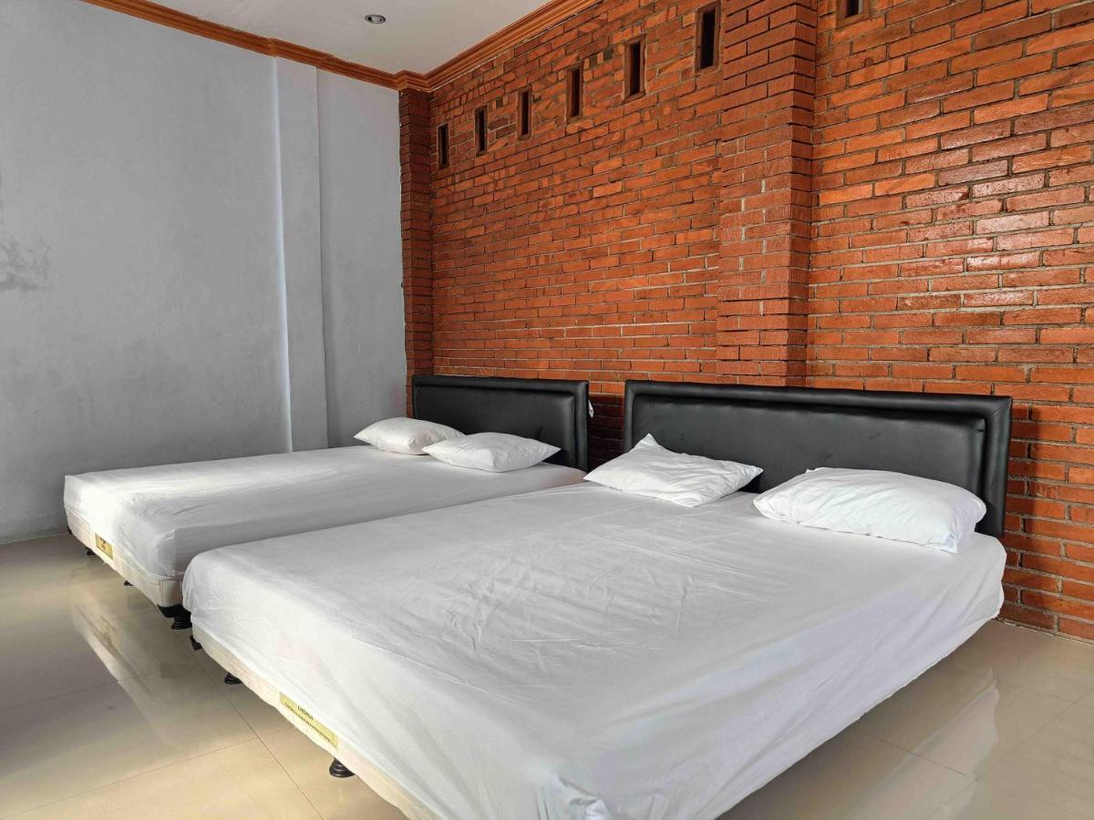 Jogo Segoro Homestay Mitra Reddoorz Near Pantai Sundak Gunungkidul Ngandong Eksteriør billede